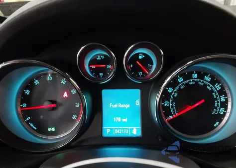 2011 Buick Regal Cxl Turbo Russelsheim z USA, uszkodzony, nr VIN W04GW5EV4B1126870